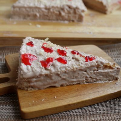 Нежный вафельный торт с оригинальным кремом - простейший рецепт вкусного десерта